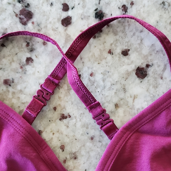 Small GymShark seamless bralette - Picture 3 of 4